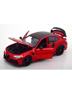 Alfa Romeo Giulia GTAM 2020... 2