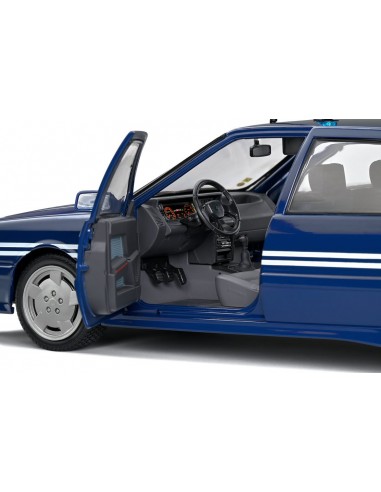 Renault 21 GendArmerie BRI 1992 1/18...