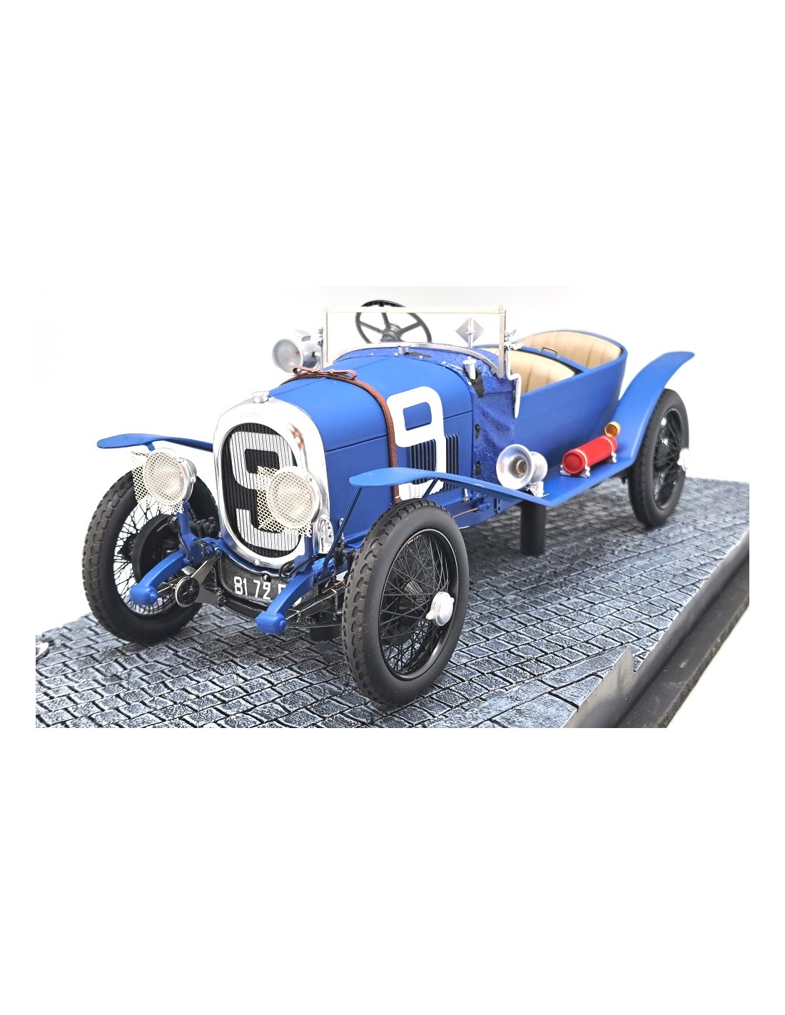 OPO 10 - Collectible Miniature Car 24H LE Mans 1/43 Jamaica
