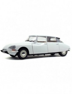 Solido Prestige 1:18 7228 - Citroën DS Berline 1963 - Verte Métal - Occasion