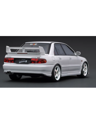 Mitsubishi Lancer Evolution III GSR...