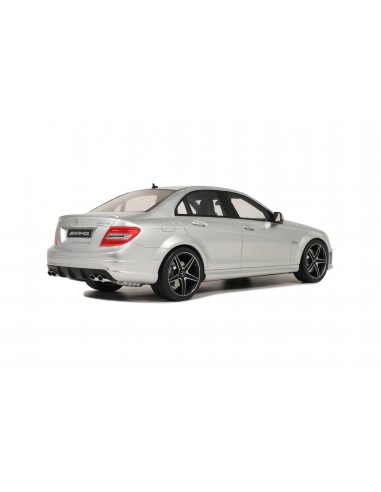 Mercedes C63 AMG 1/18 - GT462 GT SPIRIT