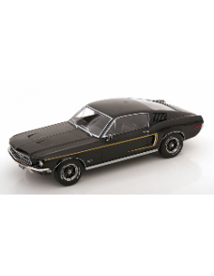 Ford Mustang GT Fastback... 2
