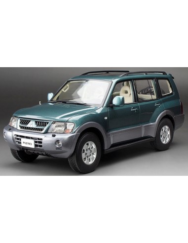 Mitsubishi Pajero V73 Green 1/18 -...