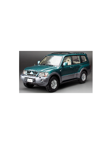 Mitsubishi Pajero V73 Green 1/18 -...