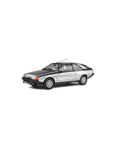 Renault Fuego Turbo 1980 Silver 1/18...