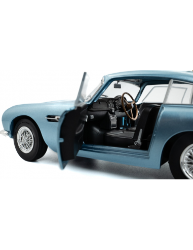 Aston Martin DB5 1964 Light Blue 1/18...