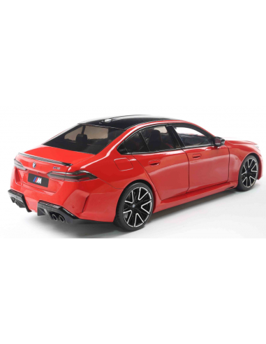 BMW M5 M 2025 Fire Red 1/18 -...