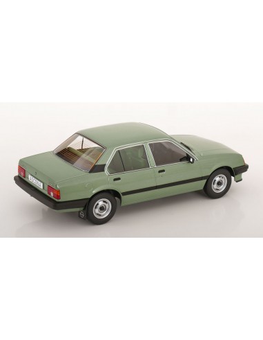 Opel Ascona C SR 1981 Green 1/18 -...