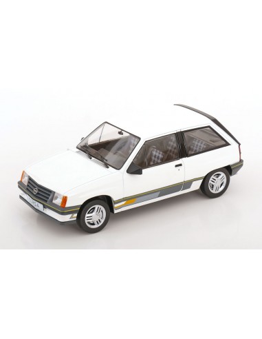 Opel Corsa A Sprint 1983 White 1/18 -...