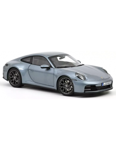 Porsche 911 Carrera 2025 Silver Met...