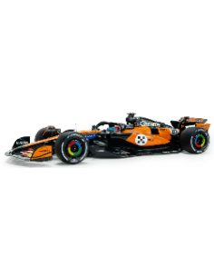 McLaren MCL39 No 81 Piastri... 2