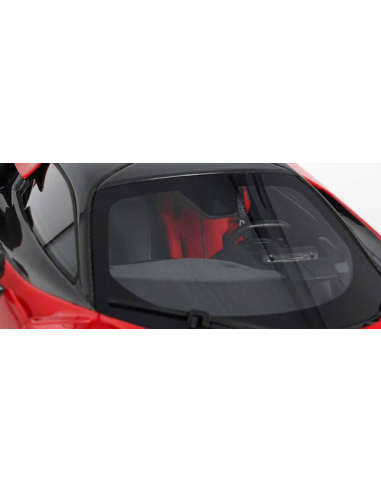 Ferrari F80 optional carbonio Rosso...