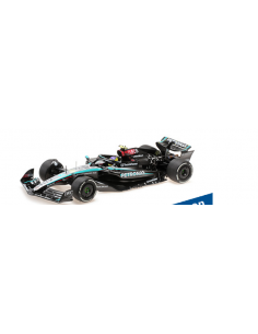 MERCEDES PETRONAS W15 E...