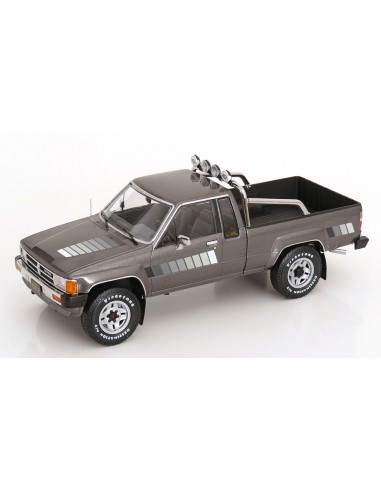 Toyota Hilux SR5 1985 Grey 1/18 -...