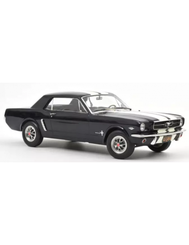 Ford Mustang Coupe 1966 1/18 - 182805...