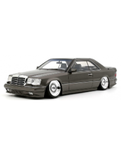 Mercedes C124 AMG Stance...