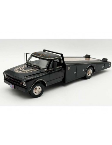 Chevrolet C30 Ramp Truck Smokey & The...